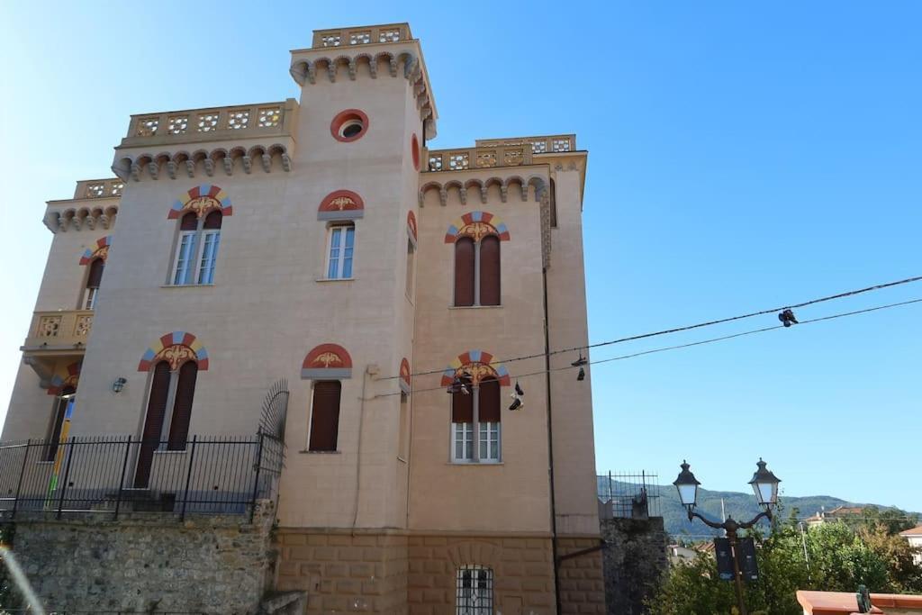 Апартаменты La Casa Di Loris Сарцана Экстерьер фото